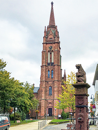 Ansicht der Stadtkirche Langen Ansicht der Stadtkirche Langen